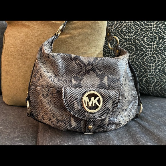 Michael Kors purse and matching wallet NWT - Picture 10 of 16